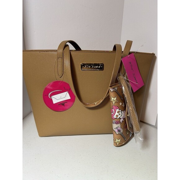 Betsey Johnson Handbags - Betsey Johnson Camel Tote Bag Purse Cowboy Western Skull Wristlet Sunglass Case